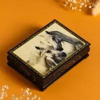 Шкатулка «Пара белых лошадей», 10×14 см, лаковая миниатюра Шкатулка «Пара белых лошадей», 10×14 см, лаковая миниатюра
