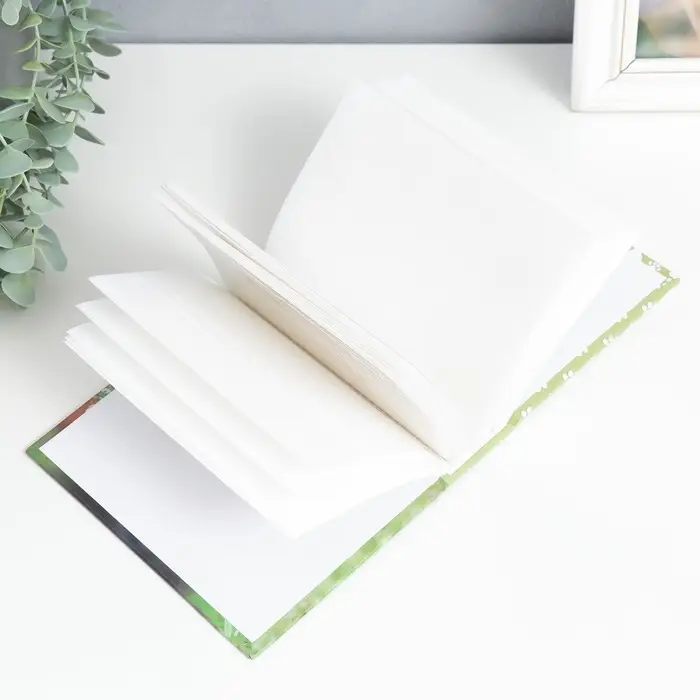 Фотоальбом 100 фото "Щеночек с цветочком " 10х15 см