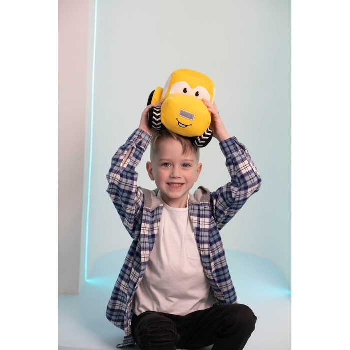 Трактор мягкая игрушка, цвет жёлтый Трактор мягкая игрушка, цвет жёлтый