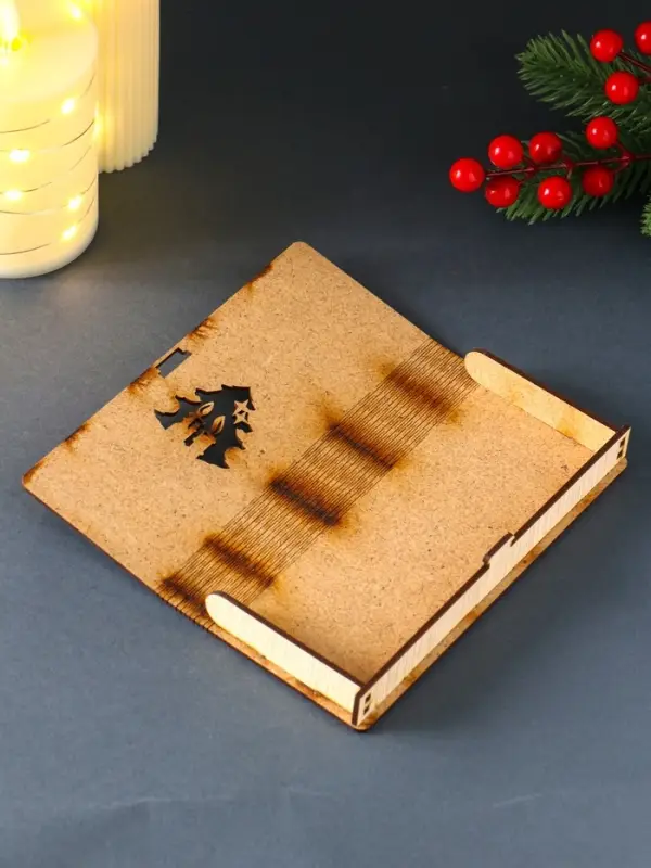 Конверт для денег деревянный  Конверт для денег деревянный "Новый год со свечой", 18х2,4х8 см