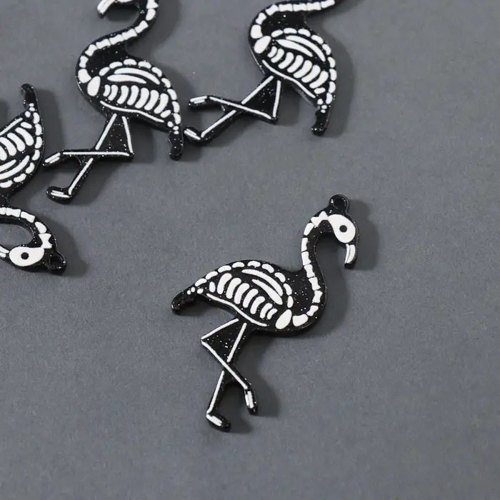 Декор для творчества акрил двусторонний Декор для творчества акрил двусторонний "Скелет фламинго" блеск 5,2х2,8х0,3 см