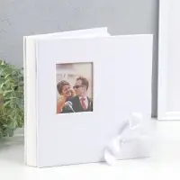 Фотоальбом на 100 фото 10х15 см "Белоснежный с бантом" в коробке 4х22х23 см