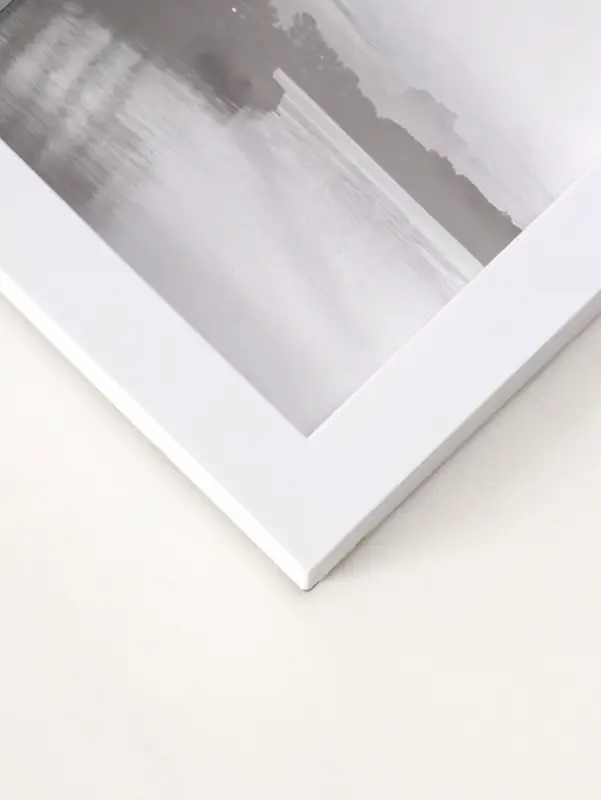 Фоторамка пластик на 11 фото 10х15, 13х18, 20х25 см "Семейные моменты" белая 61,5х60 см