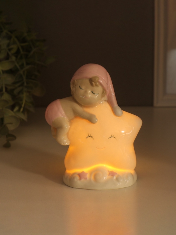 Сувенир керамика свет  Сувенир керамика свет "Малышка в розовом колпаке на звёздочке" 6х10,5х12,5 см