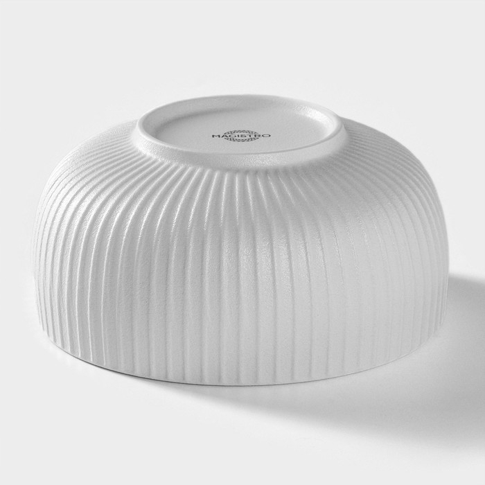 Миска фарфоровая Magistro Line, 1,3 л, d=17,5 см, цвет белый Миска фарфоровая Magistro Line, 1,3 л, d=17,5 см, цвет белый