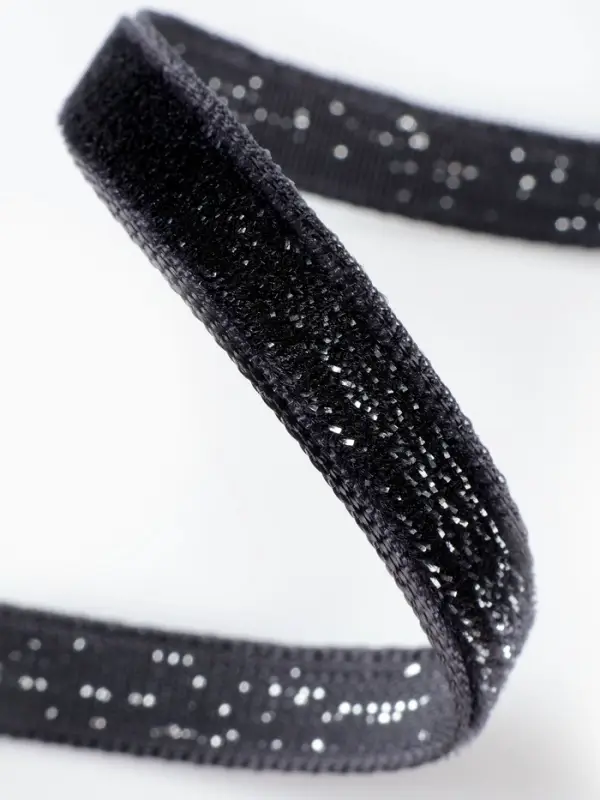 Лента бархатная, с серебряным люрексом, 6 мм, 18&plusmn;1 м, чёрная №03