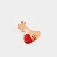 Магнит "Козочка с сердечком", 5.5 х 4.2 см