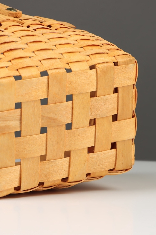 Корзина плетёная, 22×16×12 см, ручка h=15 см, ива, натуральный цвет Корзина плетёная, 22×16×12 см, ручка h=15 см, ива, натуральный цвет