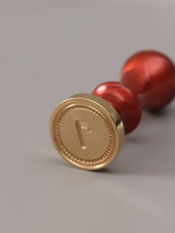 Печать для сургуча с пластиковой ручкой &laquo;Классика цифра 7&raquo;, 2.5&times;2.5&times;6.3 см