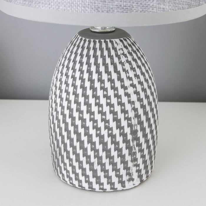 Лампа настольная с абажуром Лампа настольная с абажуром "Рабица серый" Е14 18х18х29 см RISALUX