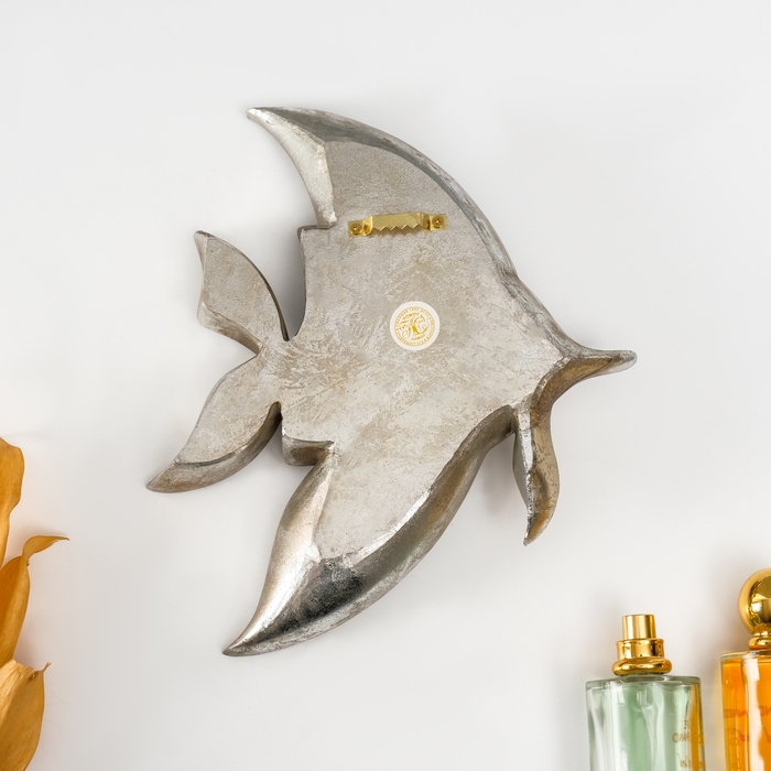 Панно интерьерное полистоун  Панно интерьерное полистоун "Зеркальная рыбка с узорами" серебро 21х4х24 см