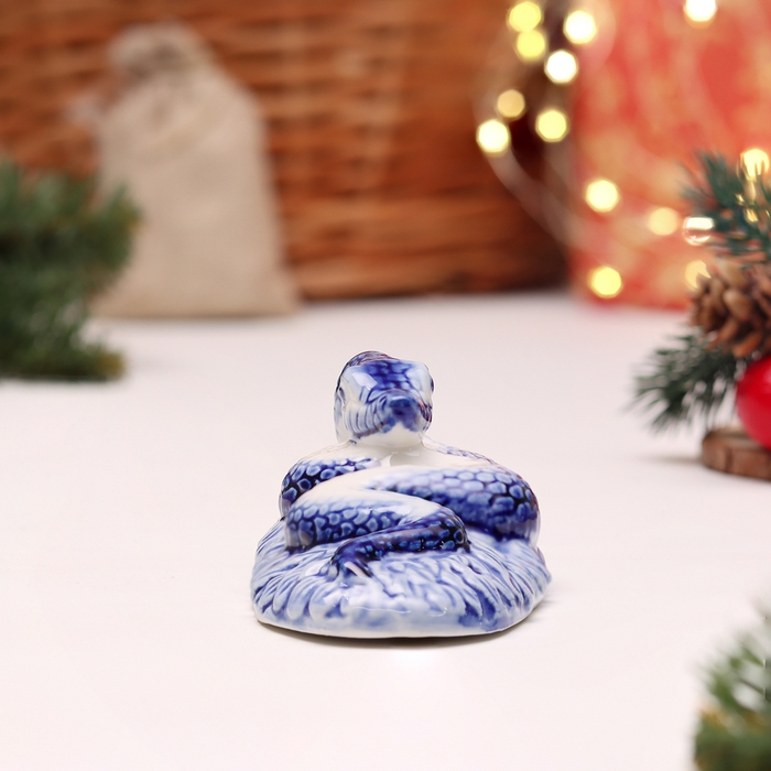 Сувенир Сувенир "Змея на лужайке", гжель, 13х6х5 см