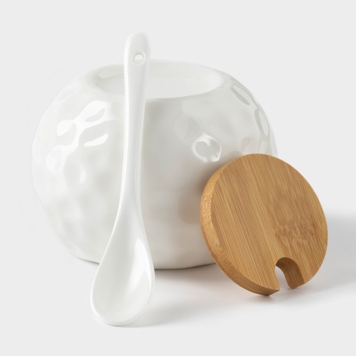 Банки для хранения сыпучих продуктов на деревянной подставке BellaTenero, 4 предмета: 2 банки 250 мл, 9,5×15 см, 2 ложки, керамические, цвет белый Банки для хранения сыпучих продуктов на деревянной подставке BellaTenero, 4 предмета: 2 банки 250 мл, 9,5×15 см, 2 ложки, керамические, цвет белый