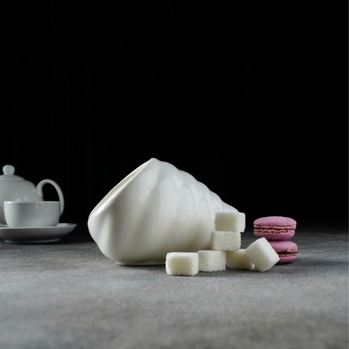 Сахарница фарфоровая Magistro «Ракушка», 330 мл, цвет белый Сахарница фарфоровая Magistro «Ракушка», 330 мл, цвет белый