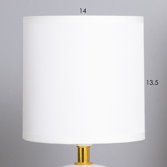 Лампа настольная Лампа настольная "Иоланда" 1х40Вт Е14 белый 13х13х25см