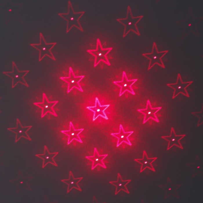 Указка лазерная 12 + 1 насадки от USB 10х14,5 см Указка лазерная 12 + 1 насадки от USB 10х14,5 см