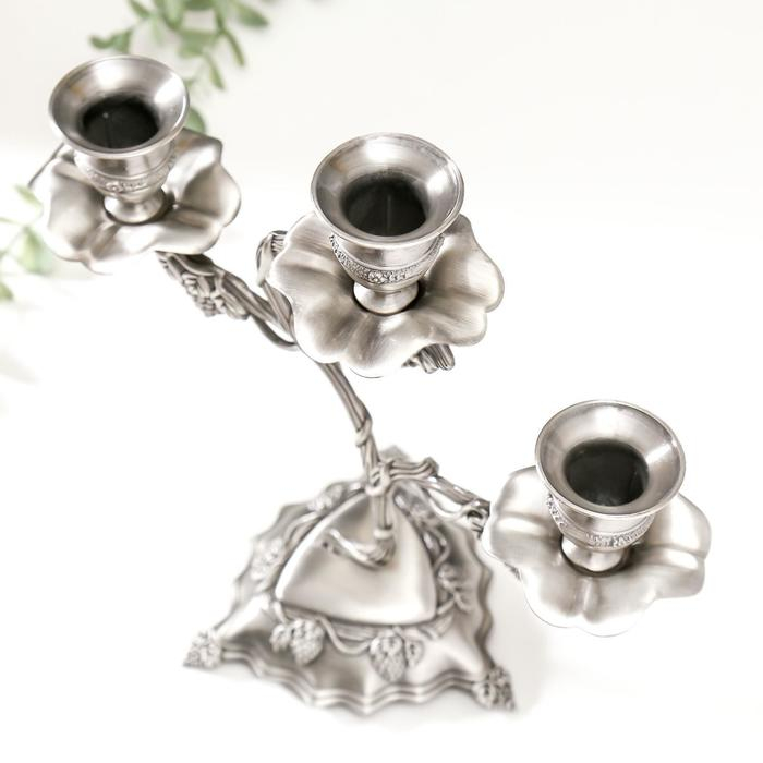 Подсвечник металл на 3 свечи Подсвечник металл на 3 свечи "Виноградная лоза" 24,5х27,5х12 см