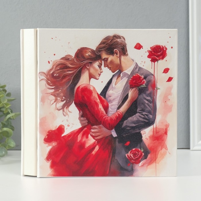 Фотоальбом на 100 фото кожзам 10х15 см  Фотоальбом на 100 фото кожзам 10х15 см "Танец любви" в коробке 4х22х23 см