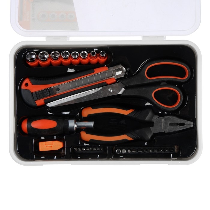 Набор инструментов слесарно-монтажных ЕРМАК, 736-194, 32 предмета Набор инструментов слесарно-монтажных ЕРМАК, 736-194, 32 предмета