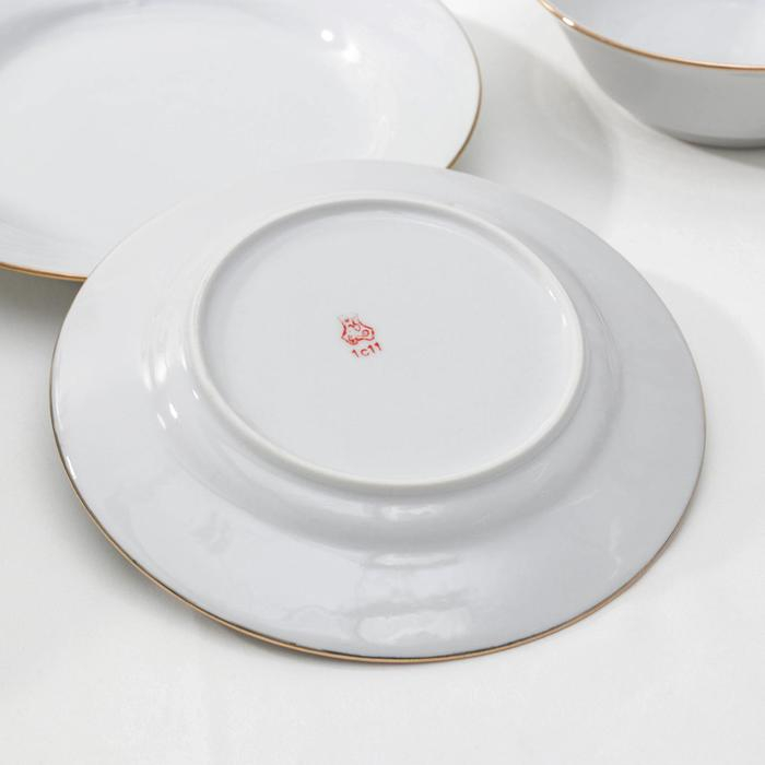 Сервиз столовый фарфоровый «Классик», 37 предметов, 4 вида тарелок Сервиз столовый фарфоровый «Классик», 37 предметов, 4 вида тарелок