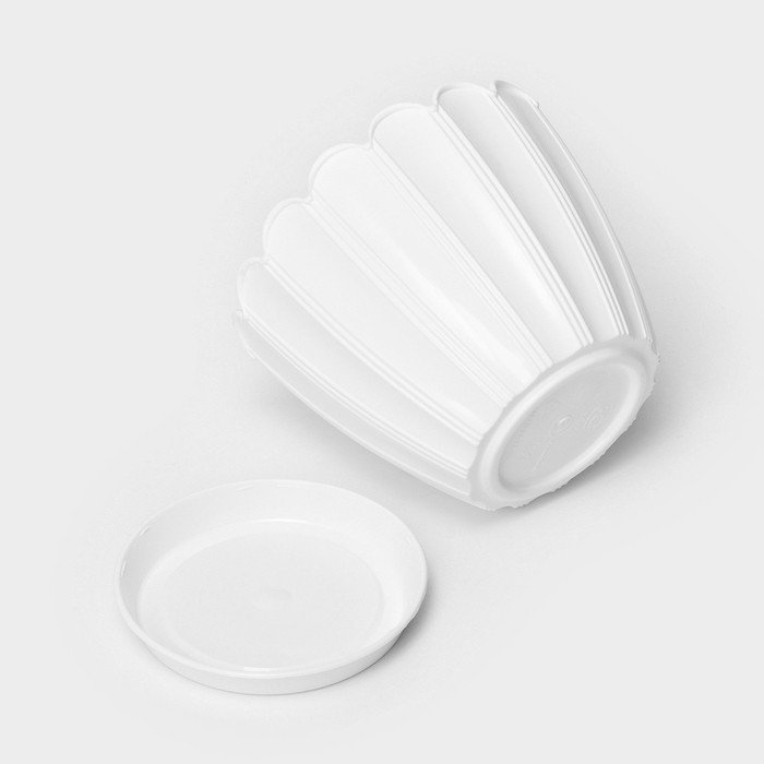 Горшок для цветов с поддоном «Хризантема», 1 л, d=13 см, h=11,5 см, цвет белый Горшок для цветов с поддоном «Хризантема», 1 л, d=13 см, h=11,5 см, цвет белый