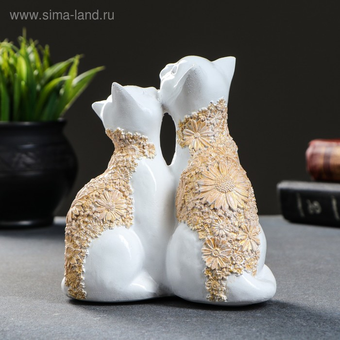 Фигура Фигура "Кот и Кошка" белая с золотом, 14х13см