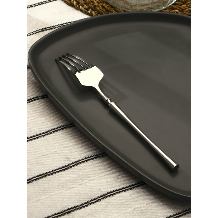 Вилка столовая из нержавеющей стали Magistro «Фьюжн», длина 20,5 см, цвет серебряный Вилка столовая из нержавеющей стали Magistro «Фьюжн», длина 20,5 см, цвет серебряный