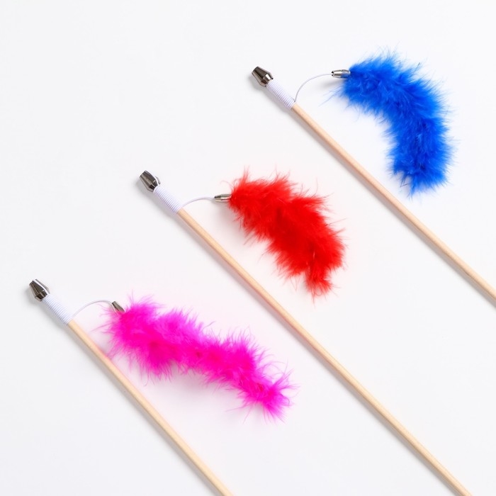 Дразнилка - удочка  Дразнилка - удочка "Хвост" на деревянной палочке, микс цветов