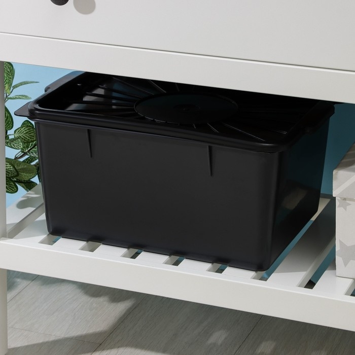 Контейнер для хранения с герметичной крышкой, 18 л, 36,5×26×25 см, цвет чёрный Контейнер для хранения с герметичной крышкой, 18 л, 36,5×26×25 см, цвет чёрный