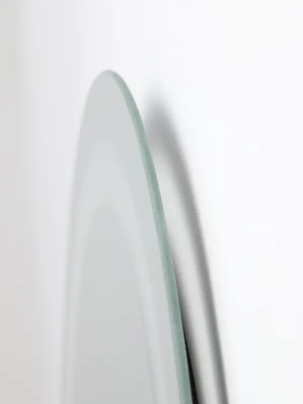 Зеркало с подсветкой 50х50 см, сенсорная кнопка