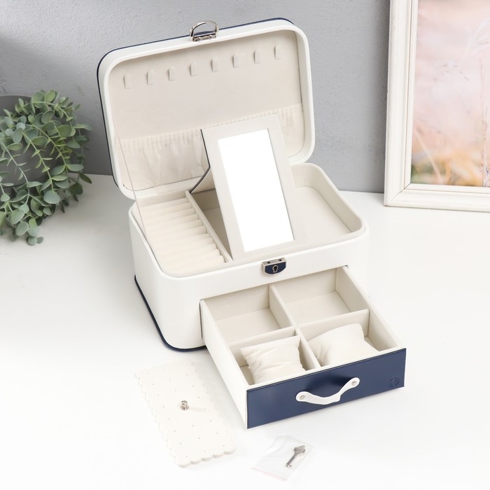 Шкатулка кожзам для украшений  Шкатулка кожзам для украшений "Шейла" белая с синим 25,5х18,5х14 см