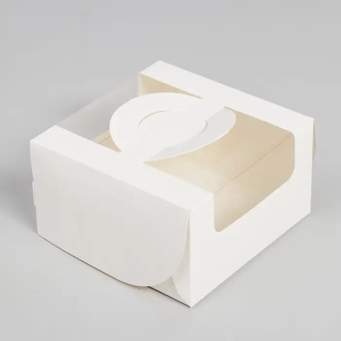 Коробка под бенто - торт с окном, белая, 14×14×8 см Коробка под бенто - торт с окном, белая, 14×14×8 см