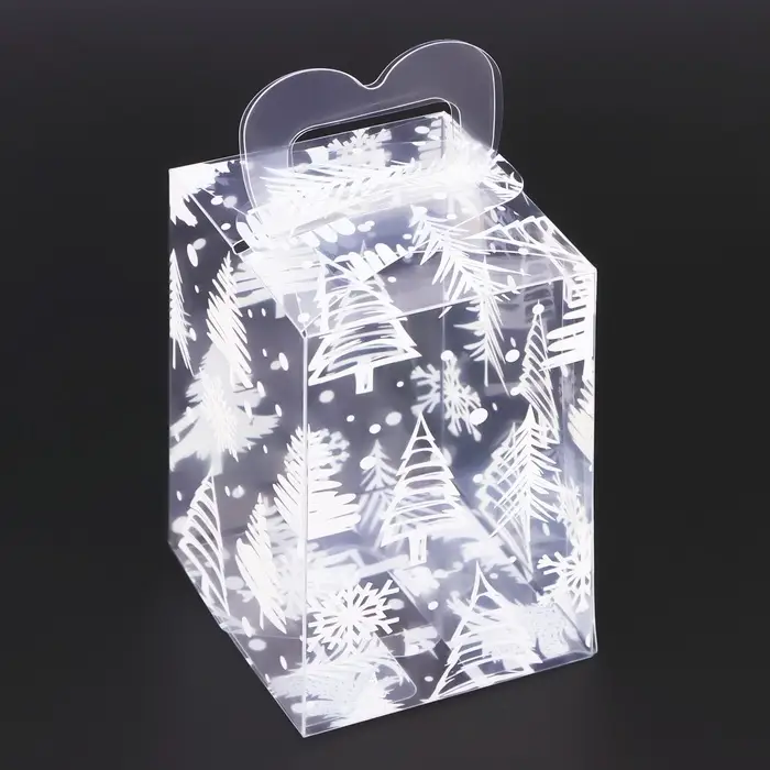 Коробка подарочная новогодняя складная ПВХ «Ёлочка в лесу» 6×6×10 см