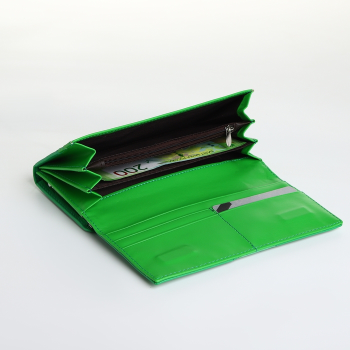 Кошелёк женский на магните, цвет зелёный Кошелёк женский на магните, цвет зелёный