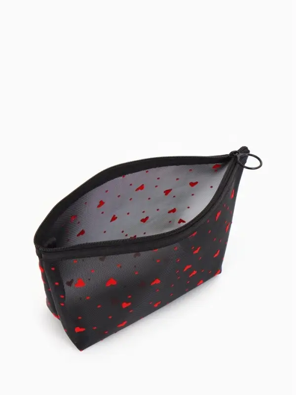 Косметичка дор Сердца, сетка 17*6,5*13,5, отд на молнии, черный Косметичка дор Сердца, сетка 17*6,5*13,5, отд на молнии, черный
