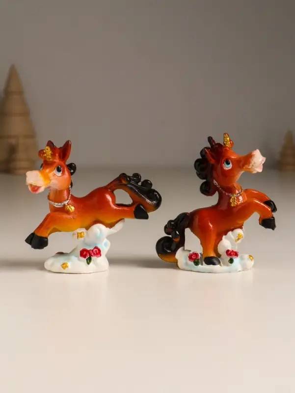 Сувенир полистоун Сувенир полистоун "Лошадка на облачке с розами" МИКС 6,4х2,5х6 см