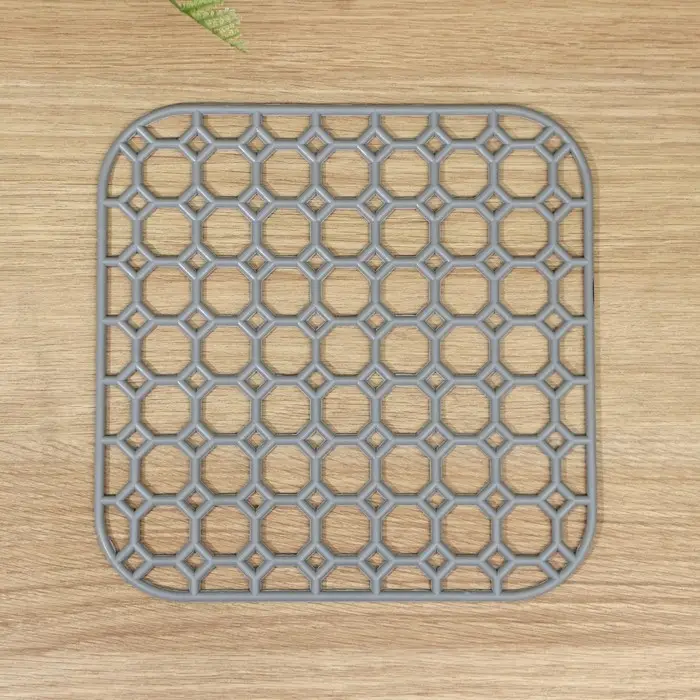 Решётка в раковину Комфорт Плюс, 26×26 см, пластик, МИКС Решётка в раковину Комфорт Плюс, 26×26 см, пластик, МИКС