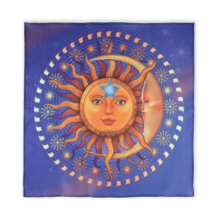 Таро &laquo;Универсальное&raquo;, 78 карт (6&times;11 см), мешочек (12&times;19 см), скатерть (50&times;50 см), 16+