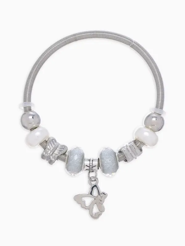 Браслет с шармами &laquo;Жемчуг. Бабочка&raquo;, d=6.5 см, белый в серебре