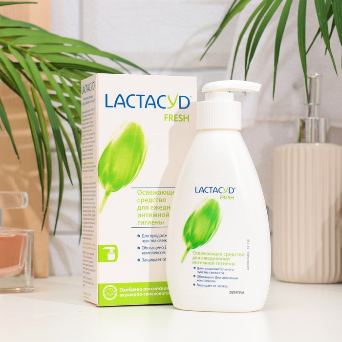 Гель Лактацид для интимной гигиены освежающий  Гель Лактацид для интимной гигиены освежающий "Фемина Фреш", 200 мл