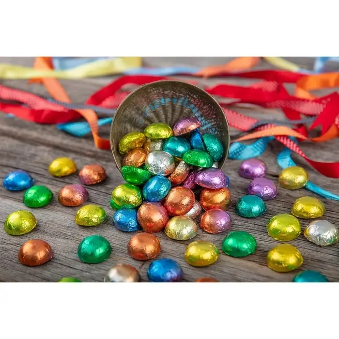 Фольга для конфет, золотая, 10 х 10 см, 100 шт Фольга для конфет, золотая, 10 х 10 см, 100 шт