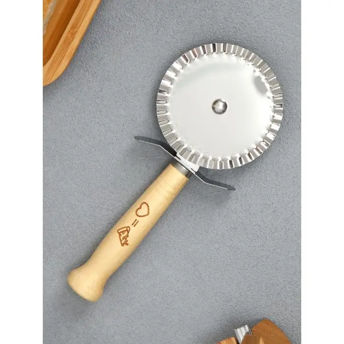 Нож для пиццы и теста  Нож для пиццы и теста "Пицца - любовь"18,5 см, ребристый