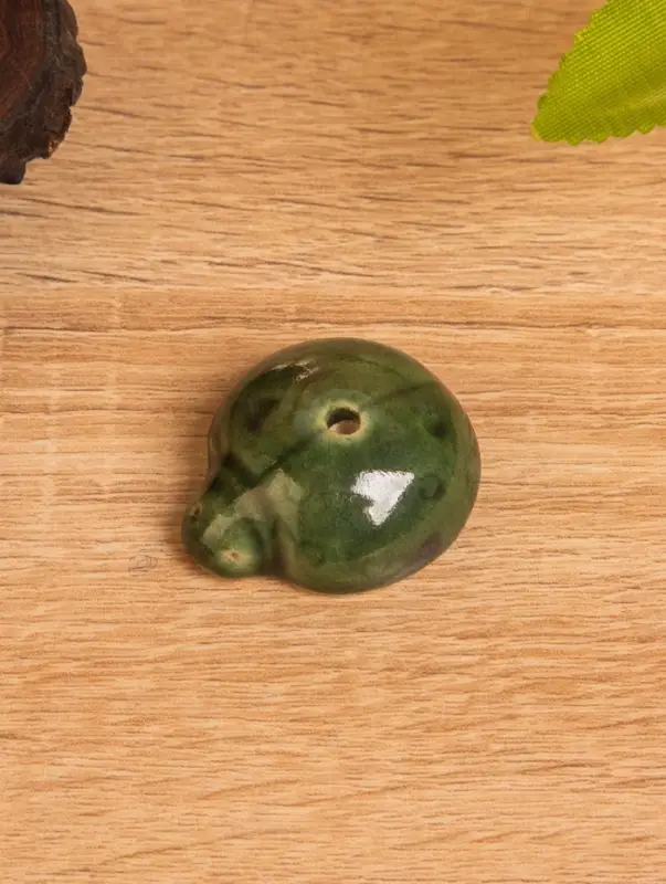 Подставка под благовония  Подставка под благовония "Божья коровка" керамика, цв. зелёный, 4х3,5х1,5 см