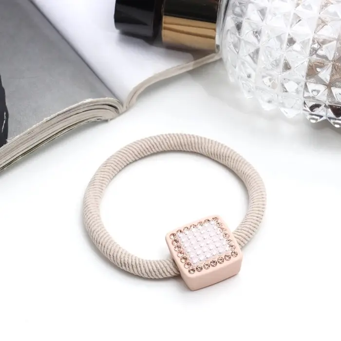 Резинка для волос «Бирсен», геометрия, 5 см, бежевый Резинка для волос «Бирсен», геометрия, 5 см, бежевый