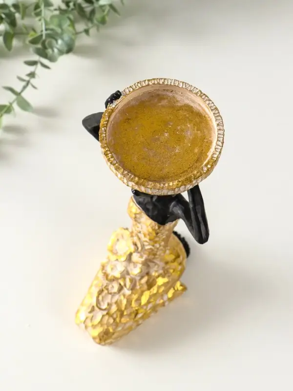 Подсвечник полистоун Подсвечник полистоун "Африканка в косынке с цветами" золото d=8 см 14х15х27,5 см