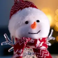 Фигура «Снеговик в красном» 28 см, 1 LED, от батареек ААА×3, свечение тёплое белое Фигура «Снеговик в красном» 28 см, 1 LED, от батареек ААА×3, свечение тёплое белое