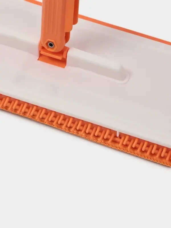 Швабра с отжимом, водосгоном и щёткой Raccoon, 2 насадки из микрофибры 50&times;11 см, стальная ручка 141 см