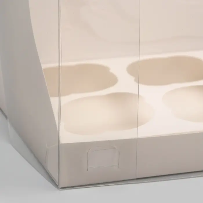 Коробка для 6 капкейков, белая 23.5&times;16&times;14 см