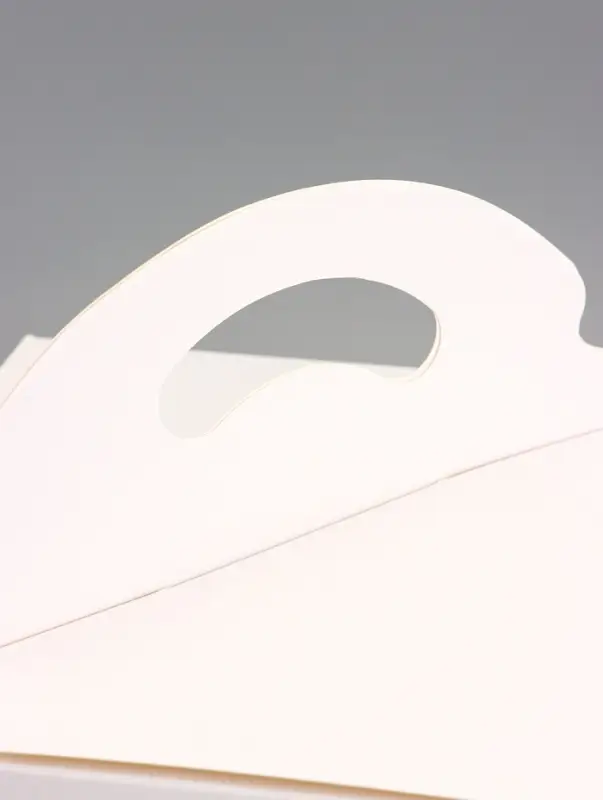 Коробка для десерта, упаковка кондитерская, белая, 18&times;18&times;23 см