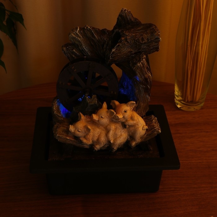 Фонтан Фонтан "Поросятки у мельницы" 16х20х26 см (без шарика, с подсветкой)